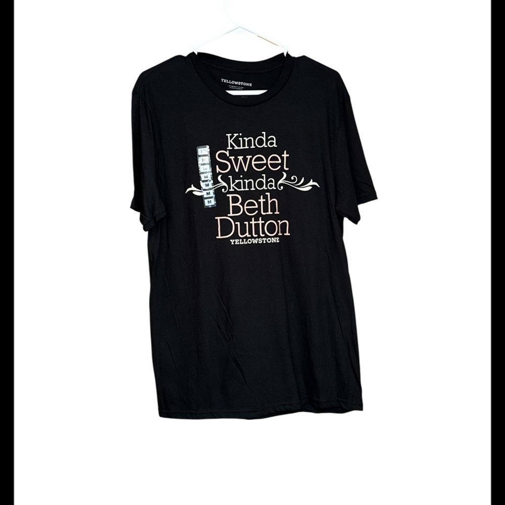 Yellowstone, Beth, Dutton Black Graphic T-Shirt new size medium